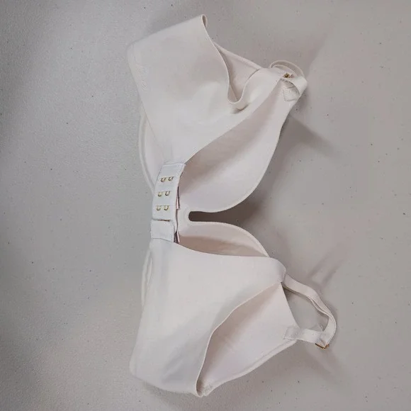 Bundle Victoria's Secret Bras Women 32D Black Nude White Demi T Shirt Bras - Picture 13 of 16